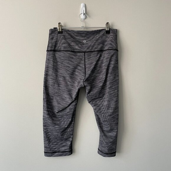 Lululemon Wunder Under Hi-Rise 1/2 Tight Leggings Gray 10 - Picture 3 of 8